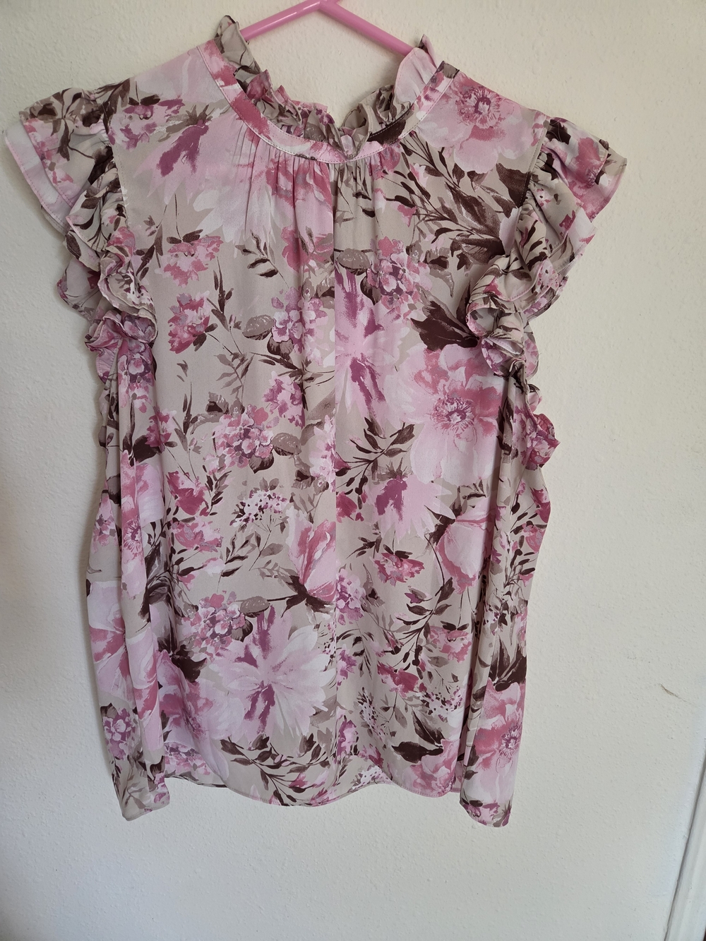 Express Pink Floral Ruffle Sleeve Blouse